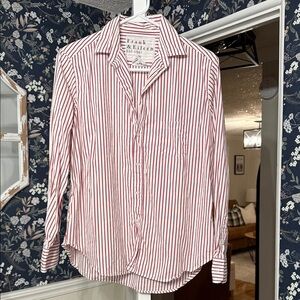 Frank And Eileen Red and White Button Down Eileen Top XS
